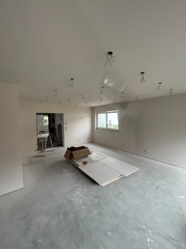 Hier dasselbe in einem weiterem Raum 